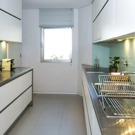 Liiiving In | High Sea Apartamento *