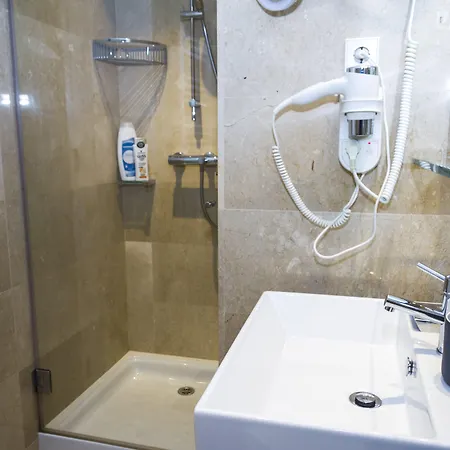 Liiiving In | High Sea Apartamento