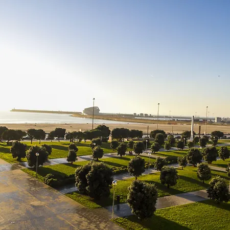 Liiiving In | High Sea * Matosinhos (Porto)